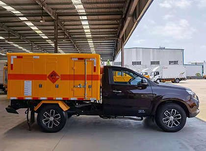 瑞安爆破器材运输车